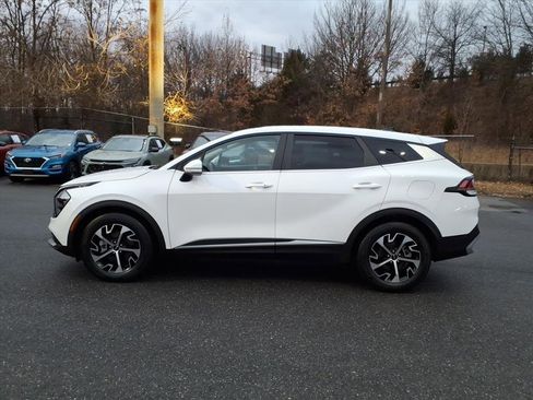 Used 2023 Kia Sportage EX image 6