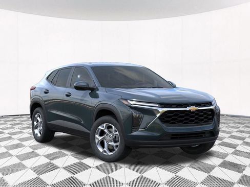 New 2026 Chevrolet Trax LS w/ LS Convenience Package image 12