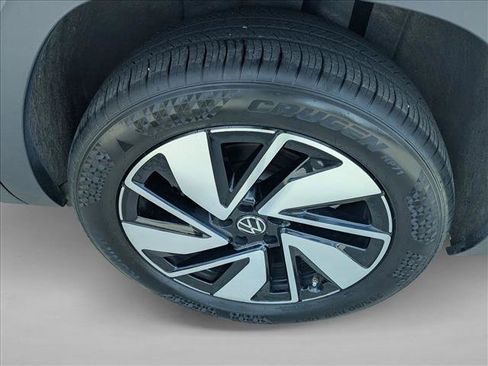 Used 2025 Volkswagen Atlas SE FWD image 20