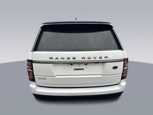 Used 2018 Land Rover Range Rover HSE image 3