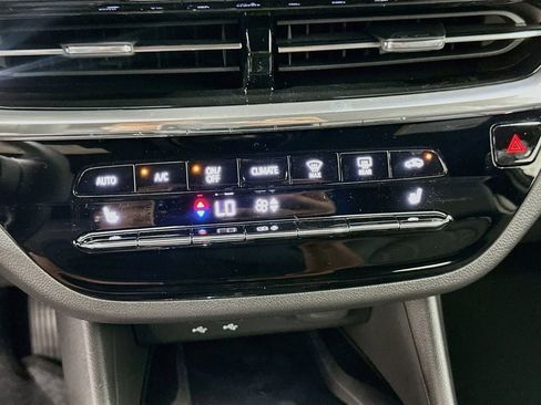 New 2026 Buick Envista Sport Touring FWD image 15