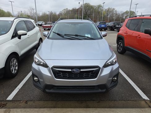 Used 2020 Subaru Crosstrek 2.0i Premium w/ Moonroof Package 2 AWD/4WD image 3