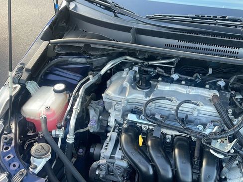 Used 2021 Toyota Corolla LE image 20