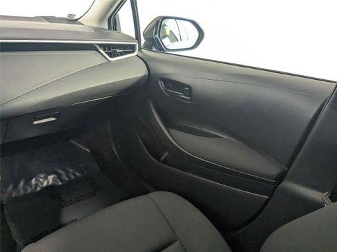 Certified 2023 Toyota Corolla LE image 9