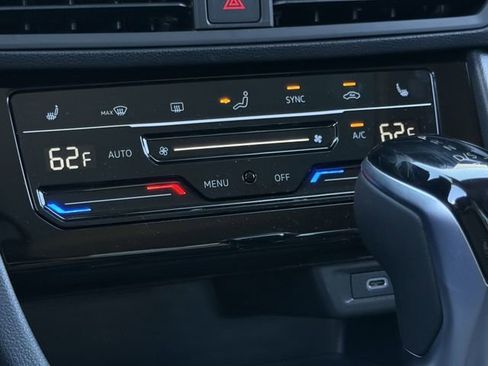 New 2026 Volkswagen Jetta SEL image 15