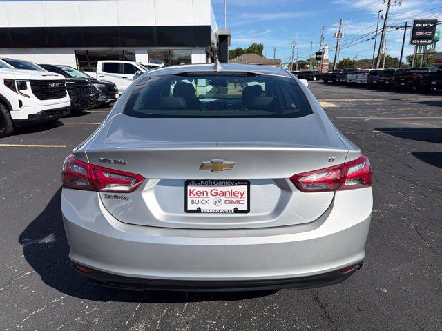 Certified 2019 Chevrolet Malibu LT w/ Leather Package FWD image 5