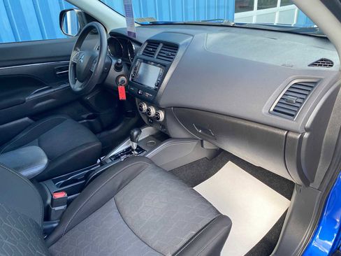 Used 2020 Mitsubishi Outlander Sport ES image 24