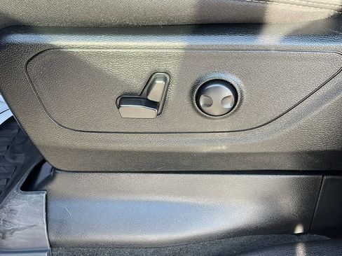 Used 2022 RAM 1500 Big Horn image 23