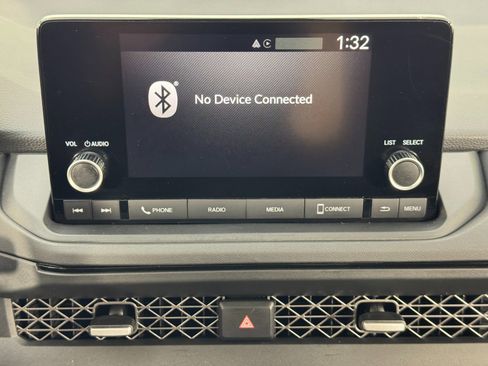 Used 2025 Honda Accord SE image 22