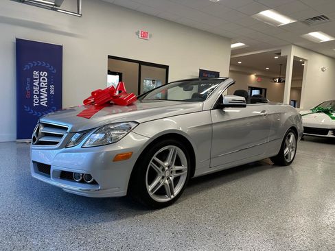 Used 2011 Mercedes-Benz E 350 Cabriolet image 17