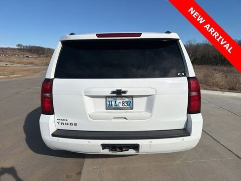 Used 2017 Chevrolet Tahoe LT w/ Luxury Package image 4