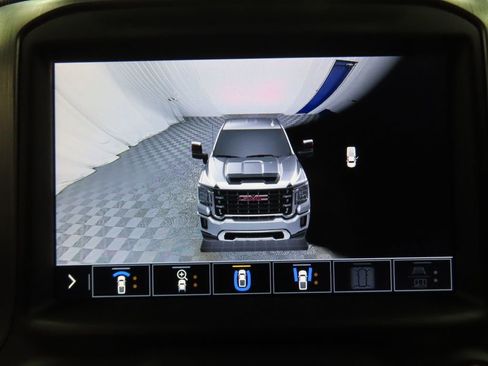 Used 2021 GMC Sierra 2500 Denali w/ Denali Ultimate Package image 22