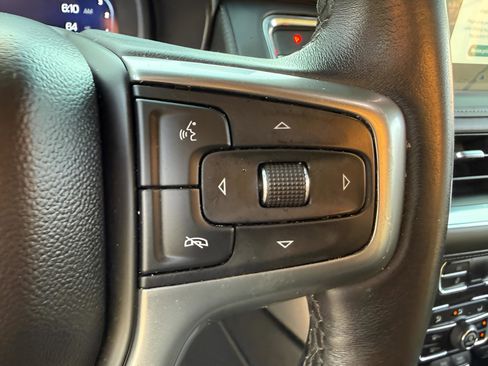 Used 2022 Chevrolet Tahoe LT w/ Luxury Package image 22