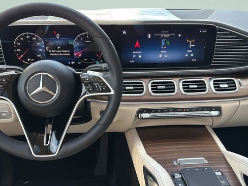 New 2026 Mercedes-Benz GLE 450 4MATIC image 30
