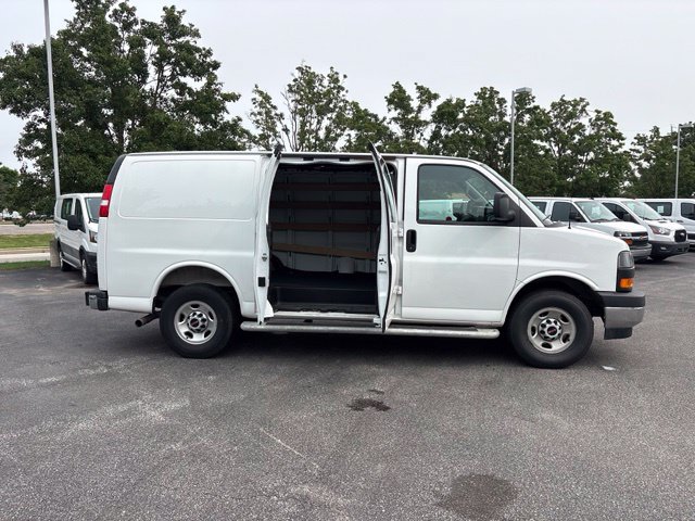 Used 2025 GMC Savana 2500 w/ Driver Convenience Package RWD image 12