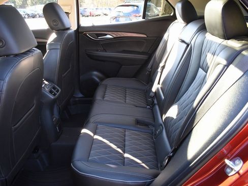 Used 2023 Buick Envision Avenir AWD/4WD image 27