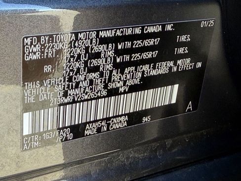 Used 2025 Toyota RAV4 XLE w/ Convenience Package image 33