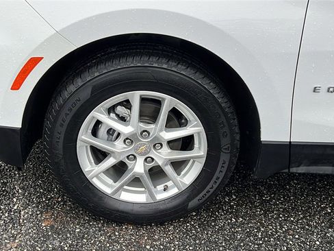 Certified 2023 Chevrolet Equinox LS image 9