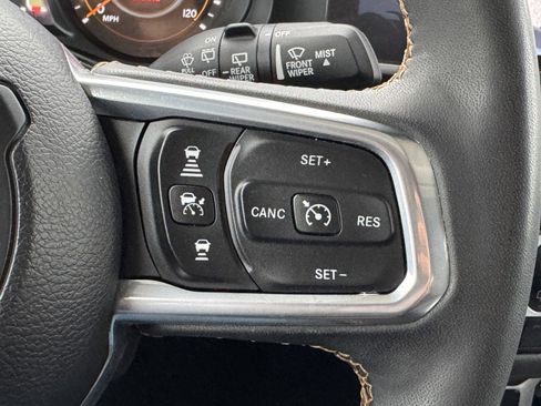 Certified 2024 Jeep Wrangler Unlimited Sahara image 23