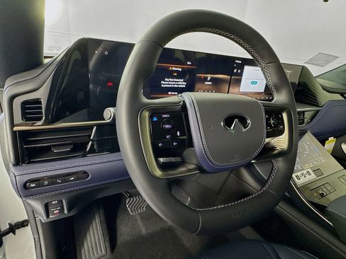 New 2026 INFINITI QX80 SPORT w/ Sport Exterior Package image 13