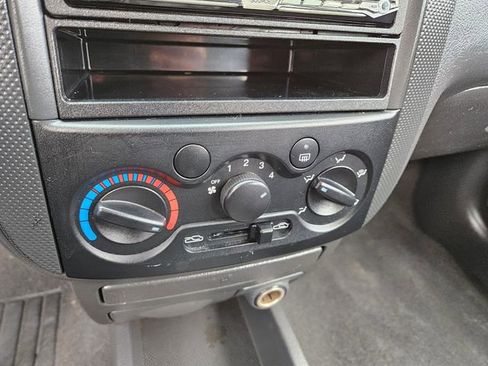 Used 2007 Chevrolet Aveo5 image 22