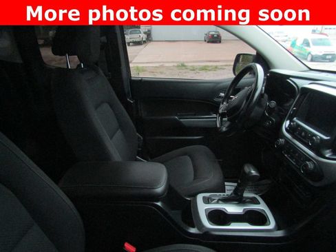 Used 2021 Chevrolet Colorado LT w/ Fleet Safety Package RWD image 11