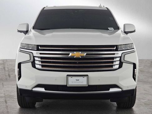 Used 2021 Chevrolet Tahoe High Country w/ Premium Package AWD/4WD image 8