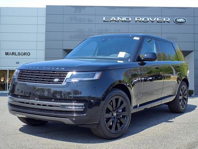 New 2025 Land Rover Range Rover Long Wheelbase SE