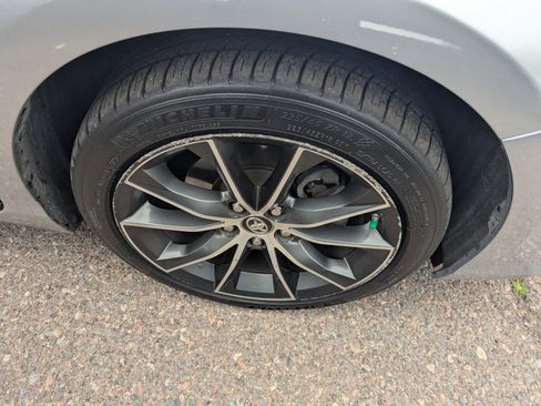 Used 2017 Toyota Camry XSE image 7