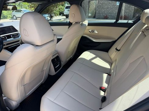Used 2020 BMW 330i xDrive Sedan w/ Convenience Package AWD/4WD image 14