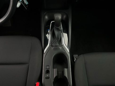 Used 2024 Toyota Corolla LE image 14