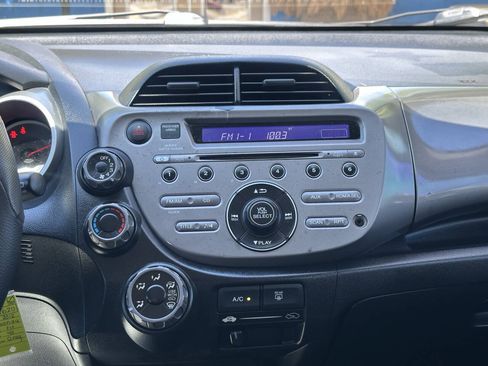 Used 2012 Honda Fit image 10