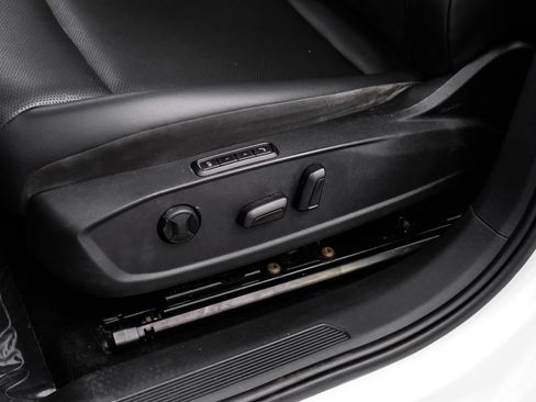 Used 2021 Volkswagen ID.4 Pro S w/ Gradient Package RWD image 35