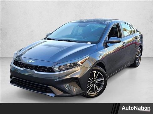 Used 2023 Kia Forte LXS w/ LXS Technology Package image 1