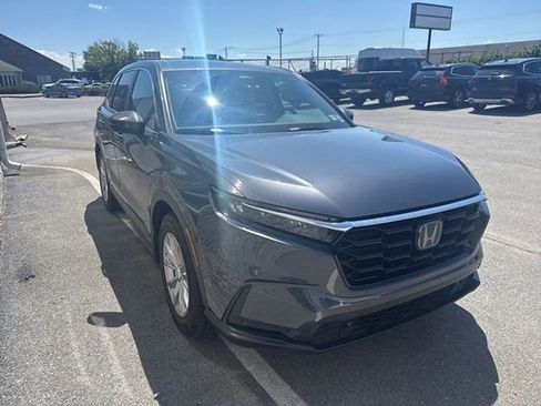 Used 2024 Honda CR-V EX-L image 3