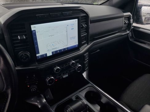 Used 2022 Ford F150 XLT w/ Equipment Group 302A High image 17