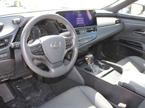 Certified 2025 Lexus ES 300h w/ Premium Package FWD image 12