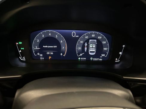 Used 2024 Honda Civic Touring image 10