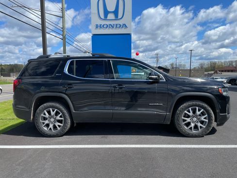 Used 2021 GMC Acadia SLT w/ Technology Package AWD/4WD image 8