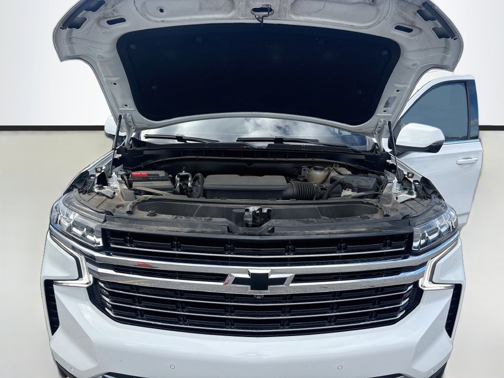 Used 2023 Chevrolet Tahoe LT w/ Luxury Package AWD/4WD image 33