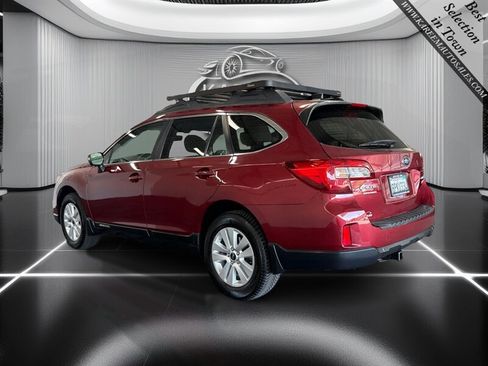 Used 2017 Subaru Outback 2.5i Premium AWD/4WD image 7