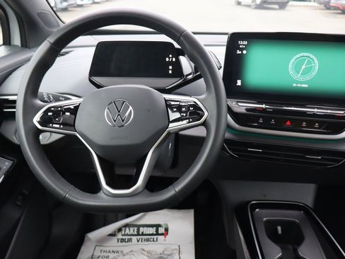 Used 2023 Volkswagen ID.4 Pro S image 10