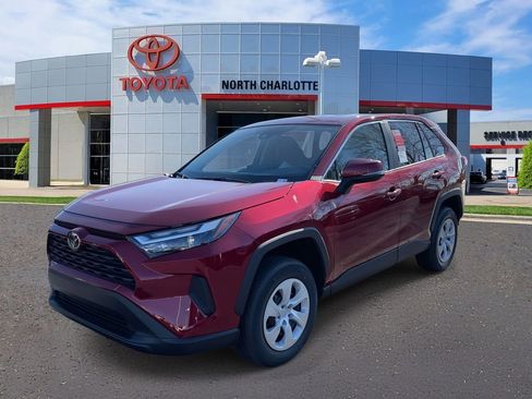 New 2025 Toyota RAV4 LE image 5