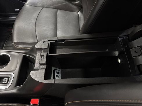 Used 2018 Chevrolet Equinox Premier AWD/4WD image 17