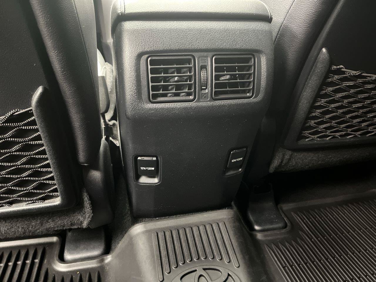 Used 2017 Toyota 4Runner Limited AWD/4WD image 13