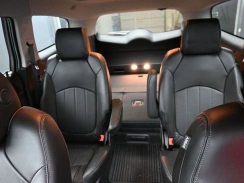 Used 2017 Buick Enclave Leather w/ Trailering Package image 37