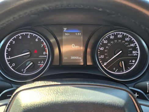 Used 2024 Toyota Camry SE image 26