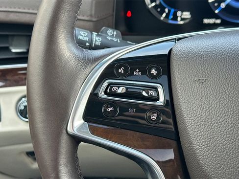 Used 2016 Cadillac Escalade Premium image 32