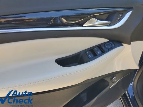 Used 2024 Buick Enclave Essence w/ Technology Package FWD image 20