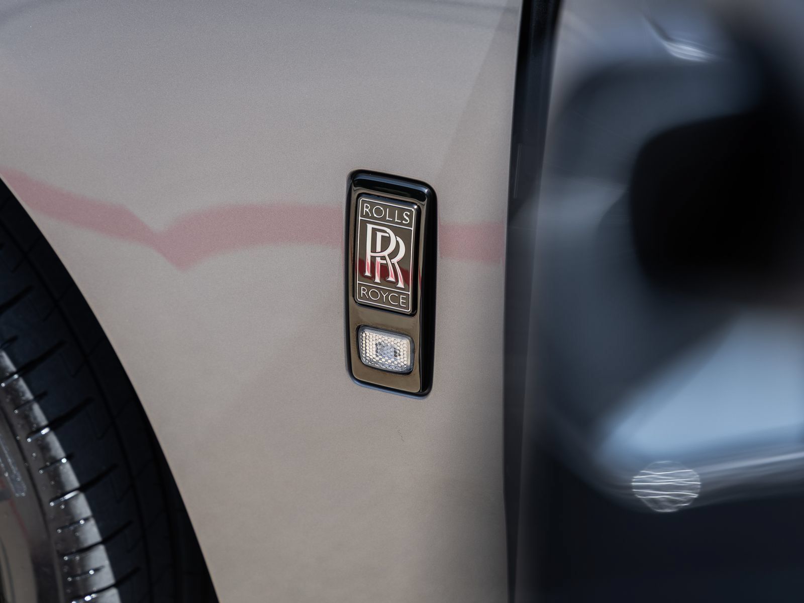 New 2027 Rolls-Royce Cullinan Black Badge AWD/4WD image 17